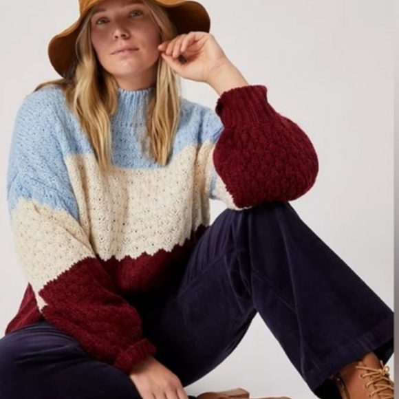 NWT Women's KORI America Color blocked Sweater, M/L - Picture 2 of 7